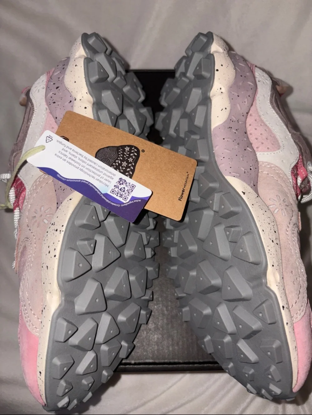 NWT Flower Mountain Yamano 3 Sneaker in Cipria Beige - Picture 13 of 16